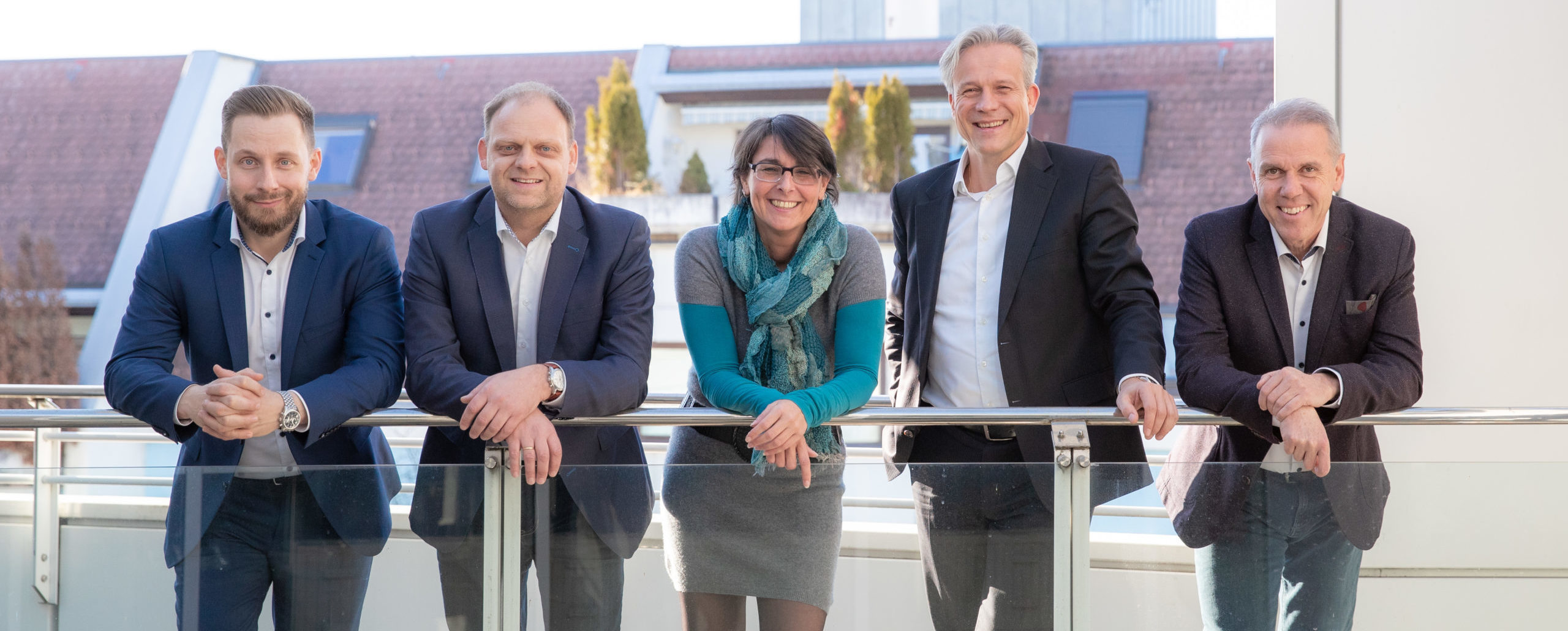 Ihr Steuerberater-Team in Klagenfurt: MMMag. Andreas Wultsch, Mag. Michael Singer, Mag. Carmen Golser, Mag. Peter Katschnig, Mag. Manfred Kenda (v.l.n.r.)